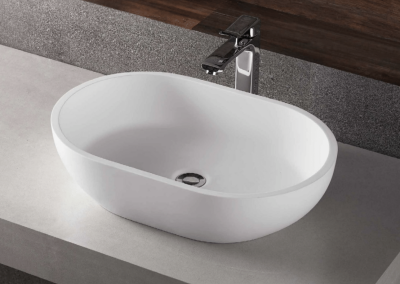White ceramic basin by Bravo, a bathroom equipment manufacturer.